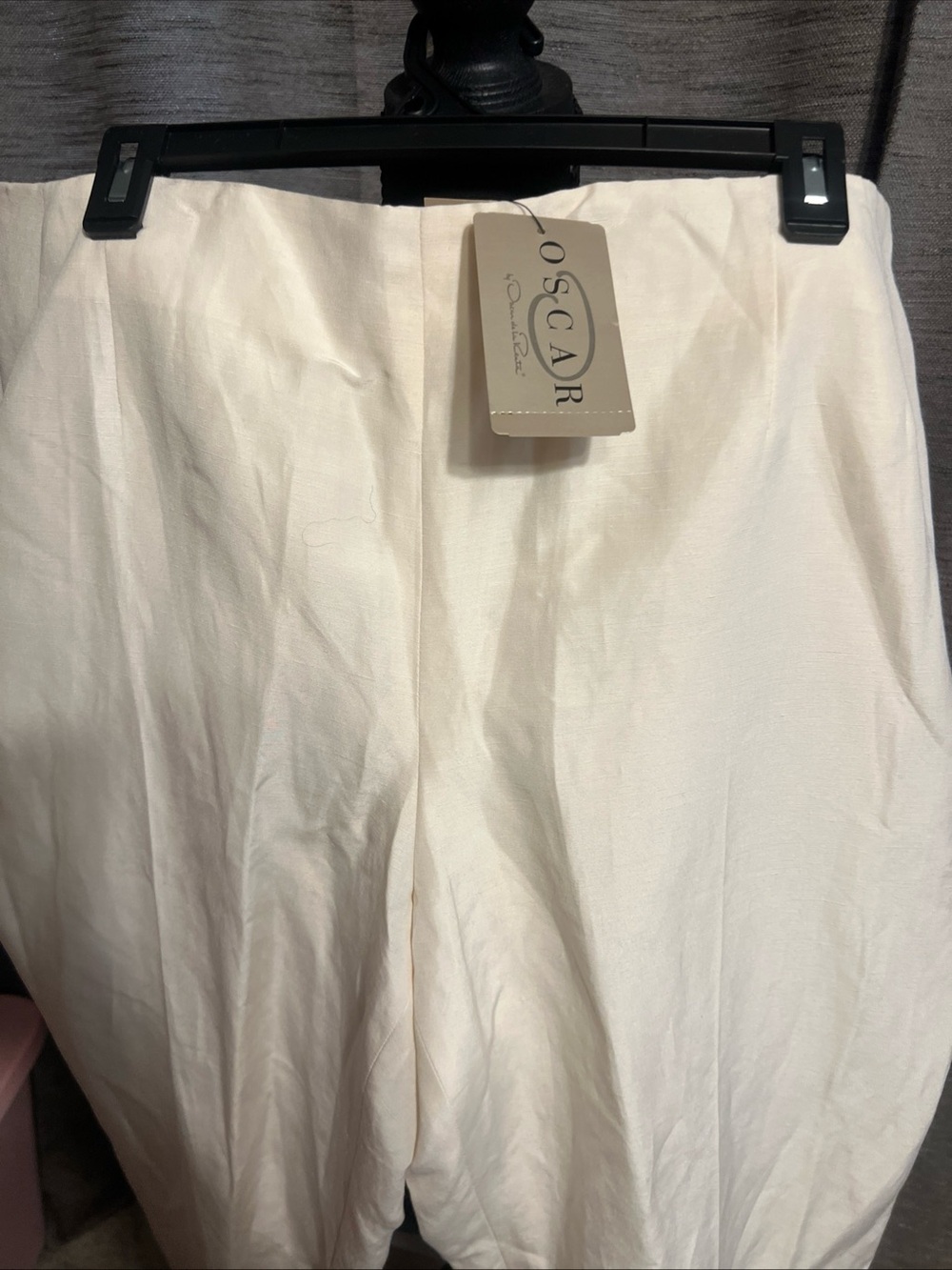 Oscar de la Renta Off-White / Cream silk/ linen cropped  dressy pants